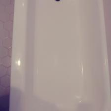 Top-Quality-Porcelain-Bathtub-Refinishing-in-Roswell-GA 2